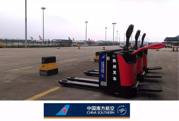 杭州叉車丨為什么電動叉車（電動堆垛車、電動搬運車）的方向盤會變重？