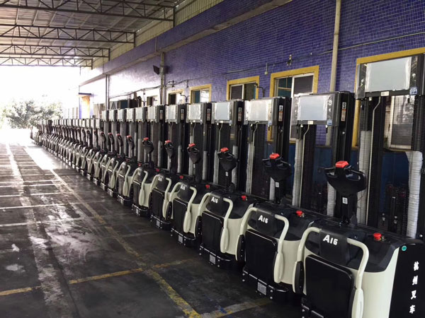 在廣州叉車市場，用最優惠的價格換取性價比最高的杭州叉車！