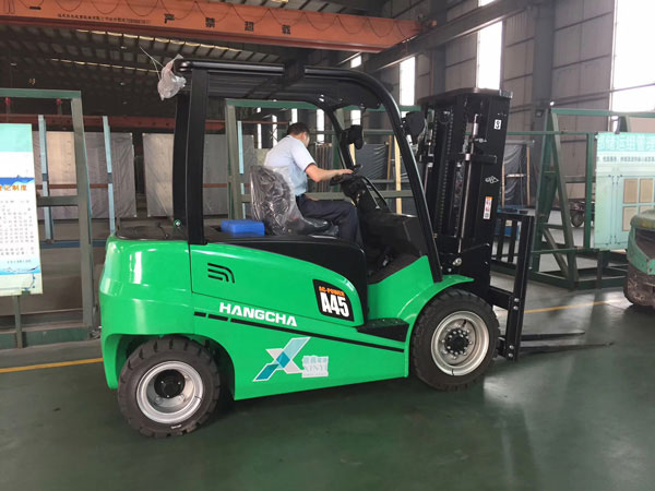 A45杭州叉車電動叉車鋰電池叉車2