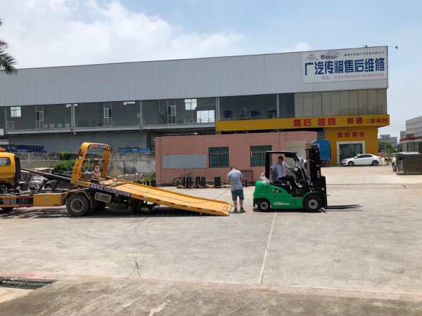 看這里!叉車維修保養(yǎng)你要知道這些 看這里!叉車維修保養(yǎng)你要知道這些