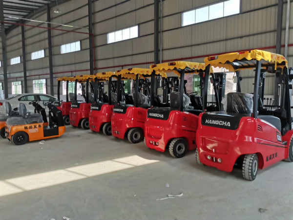 這樣保養,電動叉車的電池才能越用越久! 這樣保養,電動叉車的電池才能越用越久!