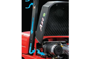 6.發動機進氣管采用高位獨立通道-杭州叉車內燃叉車